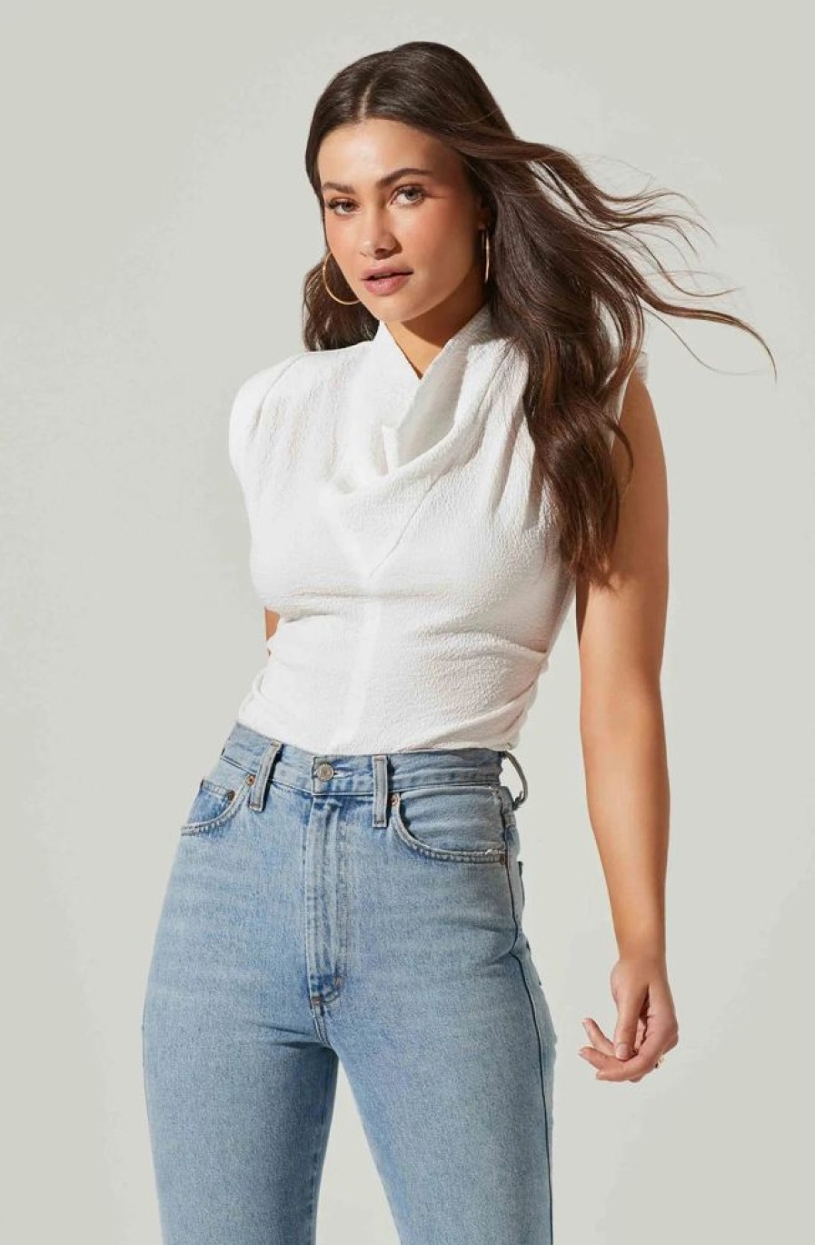 ASTR Pleated Power Shoulder Blouse