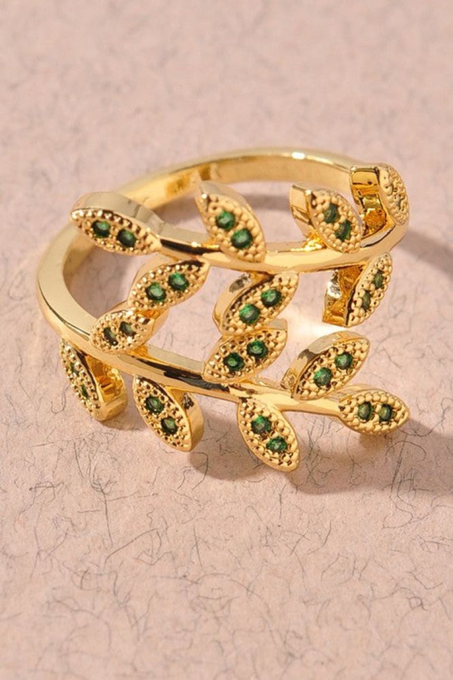 Merveille Leafy Ring